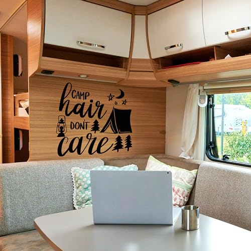 GRAZDesign Wandtattoo Sprüche Camp hair don't care Camping, Camper, Reise für Wohnzimmer, Flur, Wohnmobil Innen und Außen - 45x40cm / lindgrün