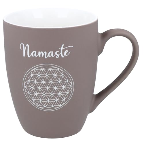 Spruchreif | SOFT-TOUCH-Tasse mit beidseitiger Gravur | Geschenkidee Kaffeeliebhaber | Teetrinker | Namaste | Spirituelle Geschenke | Blume des Lebens| 350 ml